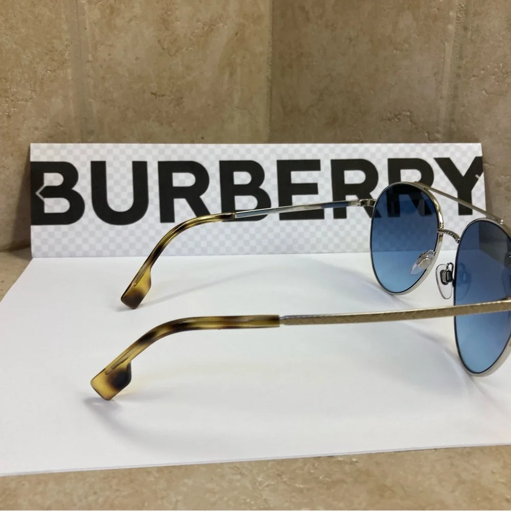 New Burberry B3115 1005/19. Gloucester silver/blue sunglasses - Picture 7 of 13